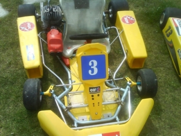 Karting Yellow