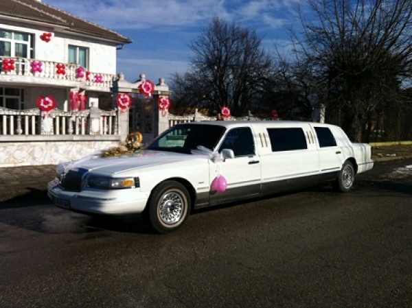 Limo Lincoln